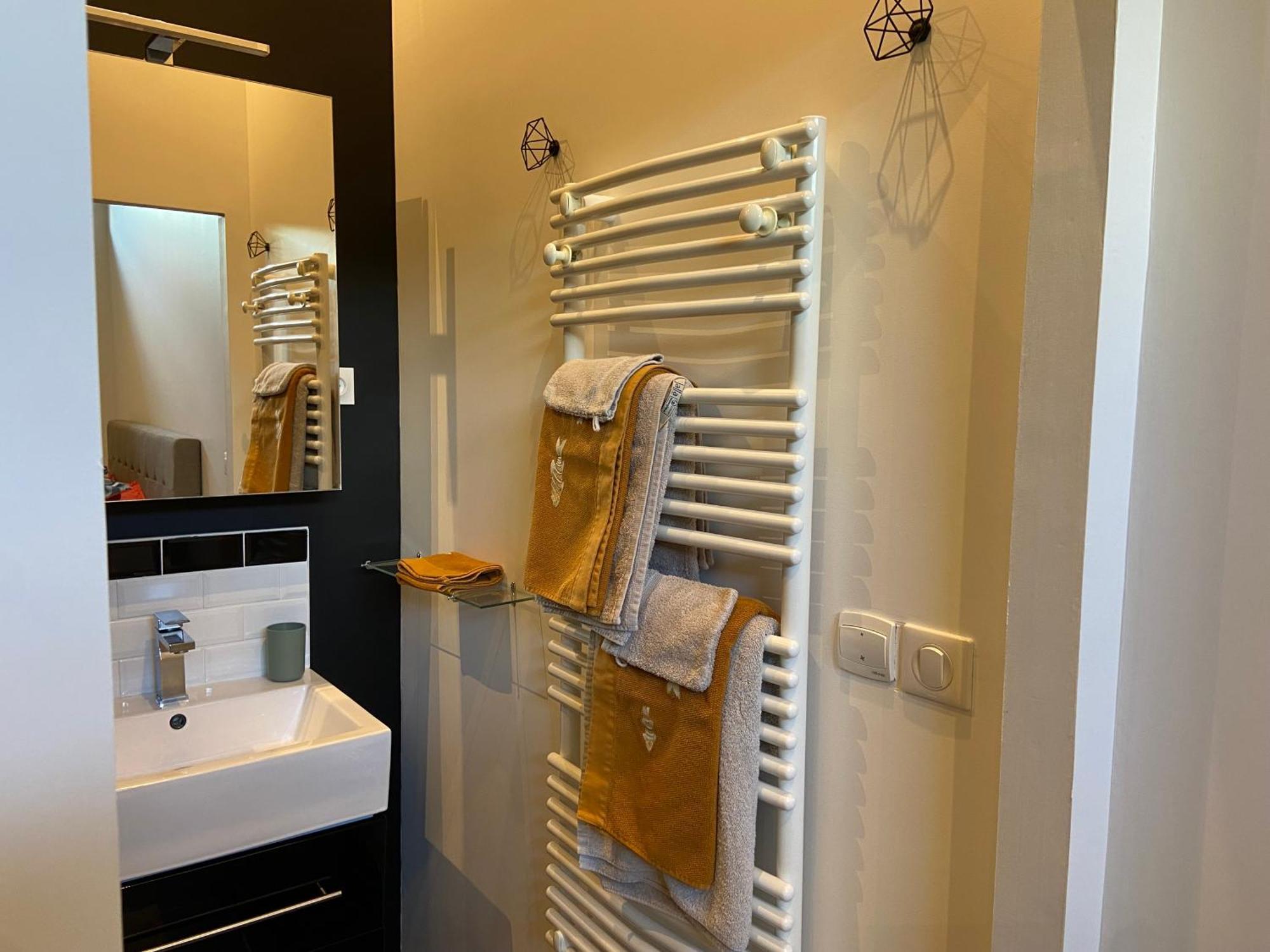 Chambre Tout Confort Avec Commodites Espace Repas Wifi Parking Wimereux Εξωτερικό φωτογραφία